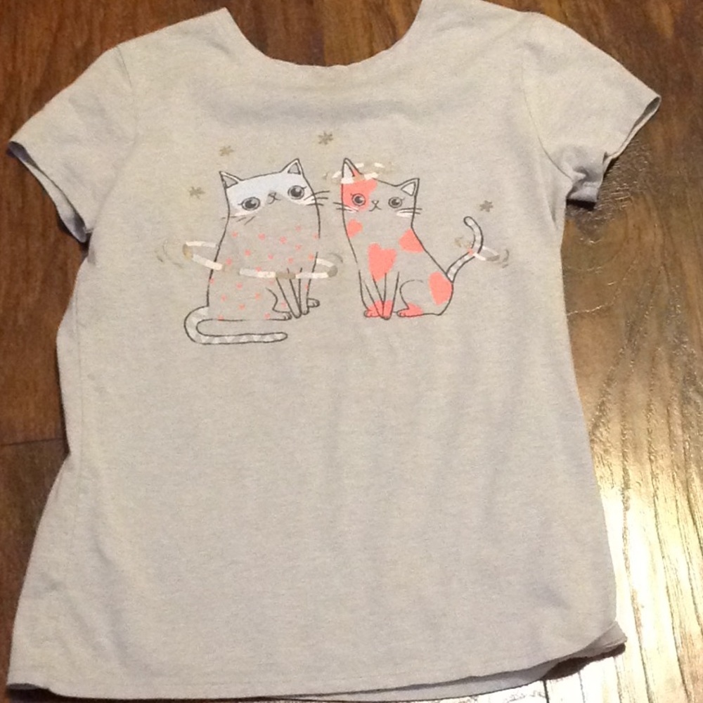 Cat and Jack short sleeve shirt